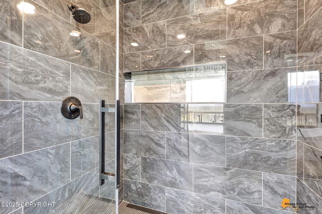 2652 Sarah Lynn View Circle, Palmer, AK 99645