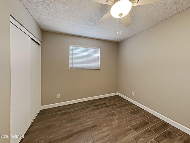 11823 N 49TH Drive, Glendale, AZ 85304