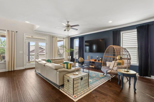 1229 Ridenour Lane, Kennesaw, GA 30152