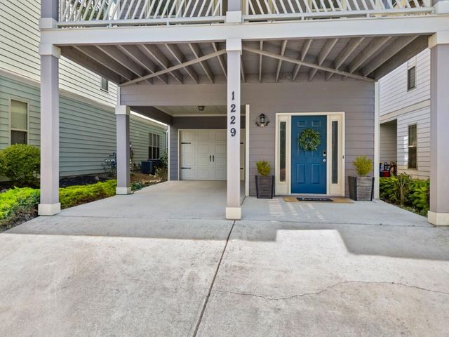 1229 Ridenour Lane, Kennesaw, GA 30152