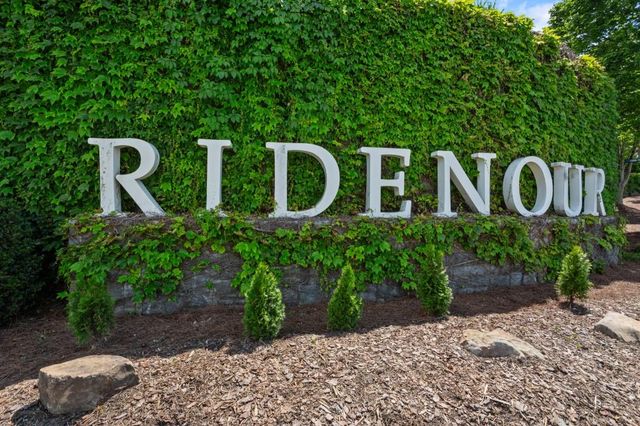 1229 Ridenour Lane, Kennesaw, GA 30152