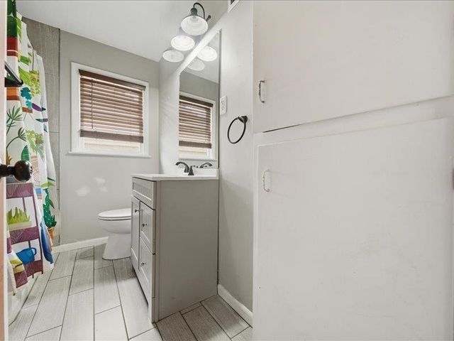 1647 N Clarence, Wichita, KS 67203