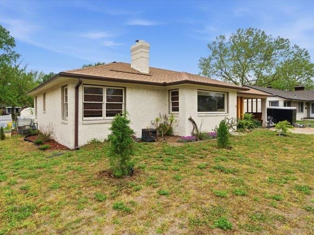 1647 N Clarence, Wichita, KS 67203