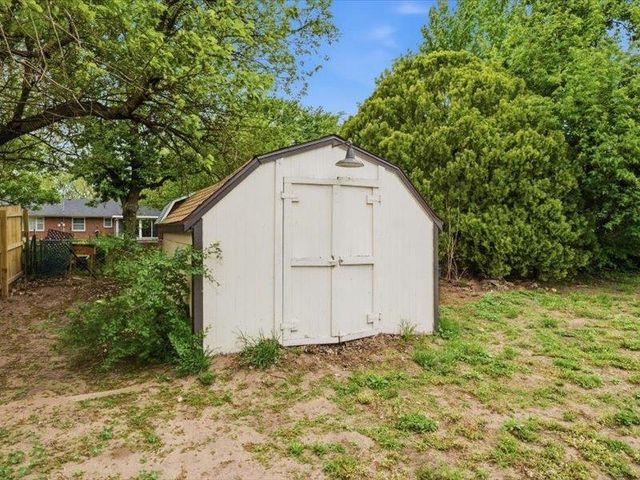 1647 N Clarence, Wichita, KS 67203