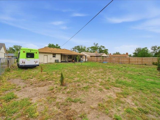 1647 N Clarence, Wichita, KS 67203