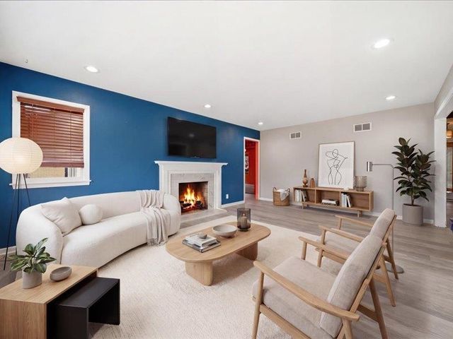 1647 N Clarence, Wichita, KS 67203