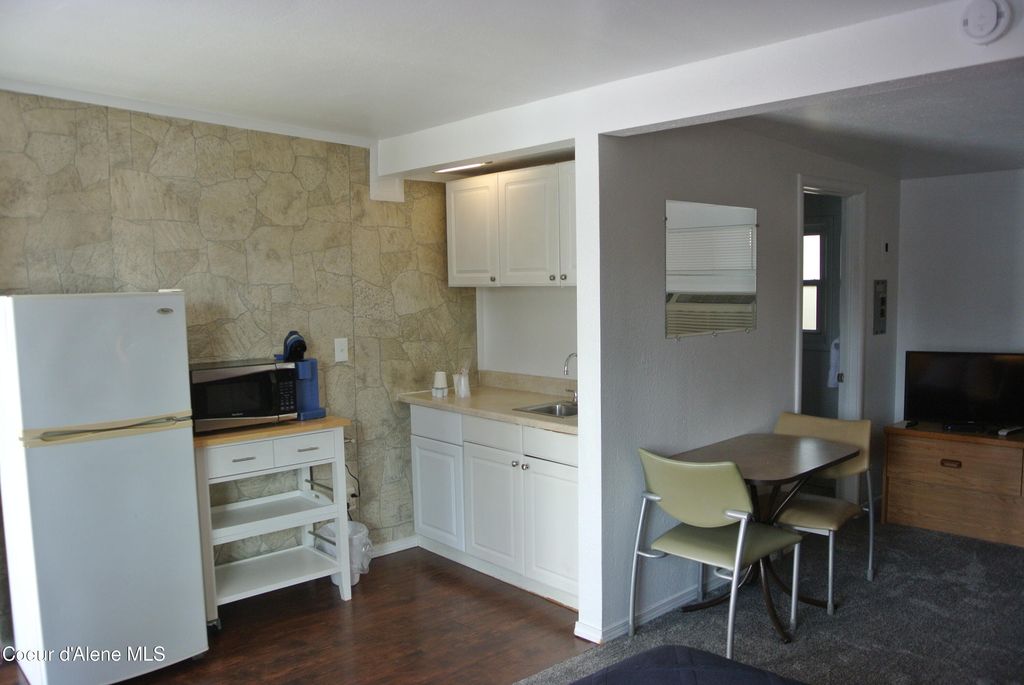 9986 N GOVERNMENT WAY, Hayden, ID 83835 photo 36