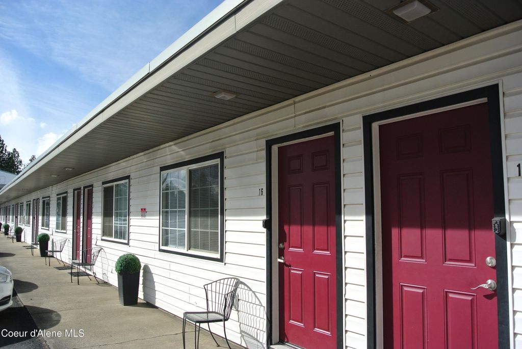 9986 N GOVERNMENT WAY, Hayden, ID 83835 photo 7