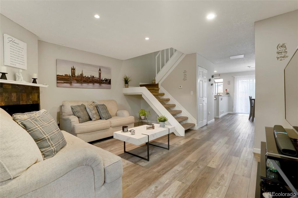 Image 1 of property listing at 1110 S Waco Street D, Aurora, CO 80017