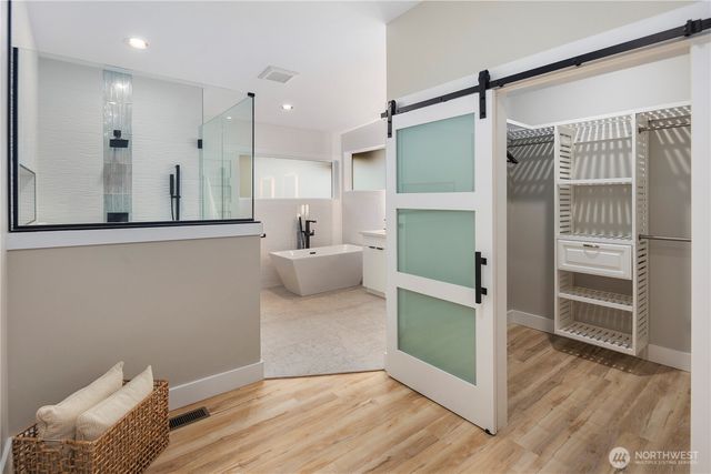 16250 SE Lake Moneysmith, Auburn, WA 98092