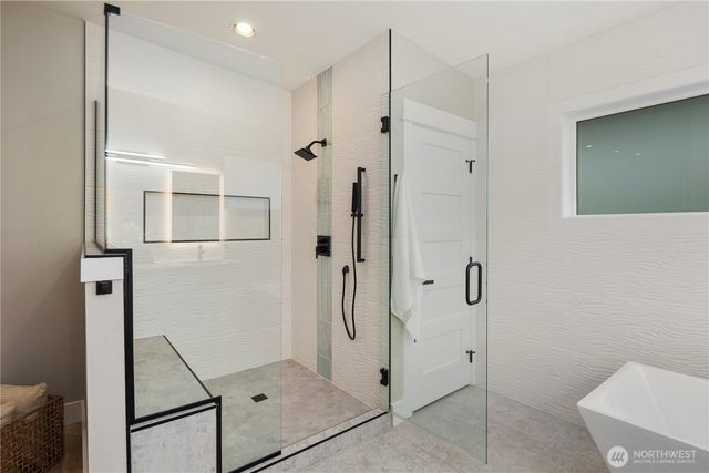 16250 SE Lake Moneysmith, Auburn, WA 98092