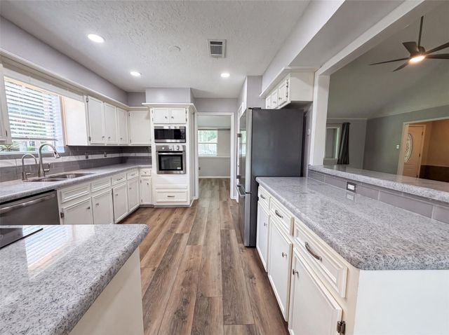 10327 Sweetwood Drive, Houston, TX 77070