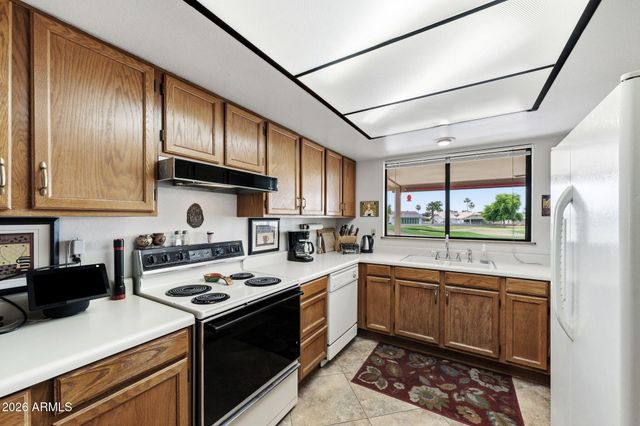 2274 LEISURE WORLD --, Mesa, AZ 85206