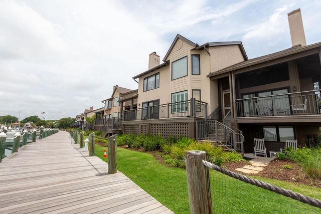 1919 Marsh Oak Lane, Seabrook Island, SC 29455