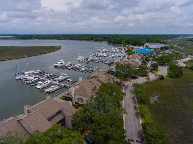 1919 Marsh Oak Lane, Seabrook Island, SC 29455