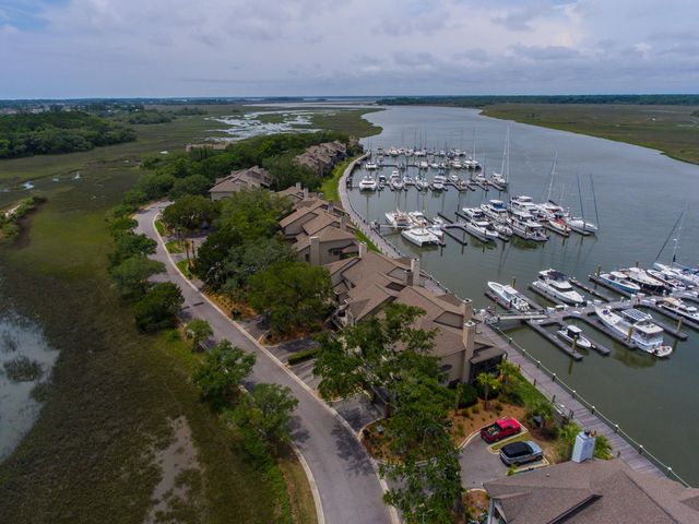 1919 Marsh Oak Lane, Seabrook Island, SC 29455