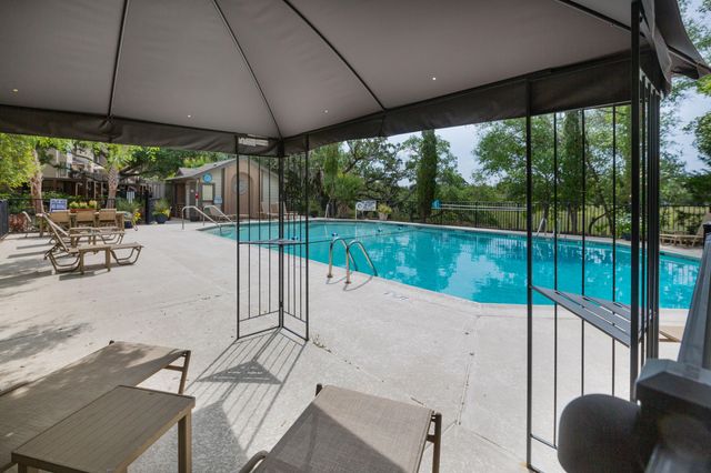 1919 Marsh Oak Lane, Seabrook Island, SC 29455