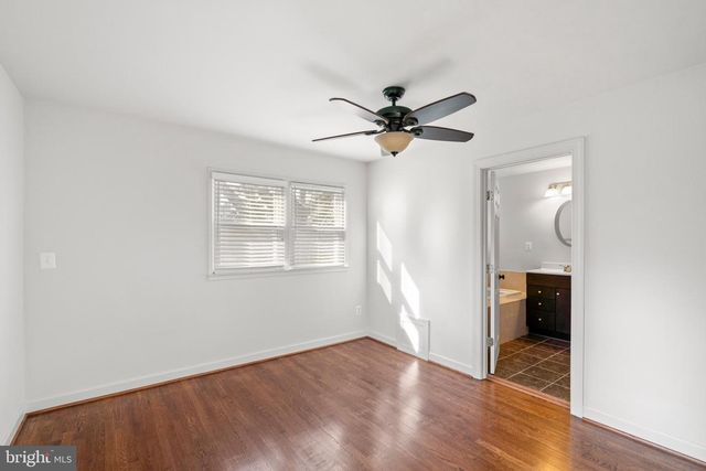 1726 BALDWIN DR, Mclean, VA 22101