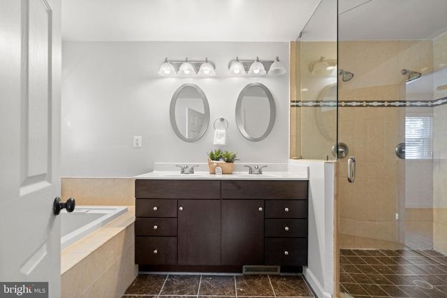 1726 BALDWIN DR, Mclean, VA 22101