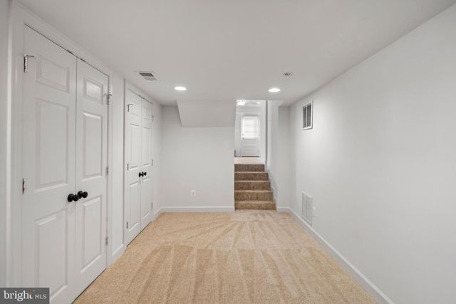 1726 BALDWIN DR, Mclean, VA 22101