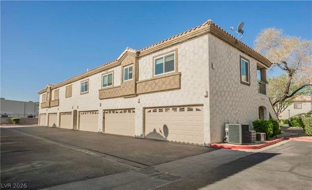 6808 Indian Chief Drive 204, Las Vegas, NV 89130