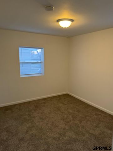 2528 Wayne Street, Bellevue, NE 68005