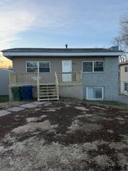 2528 Wayne Street, Bellevue, NE 68005