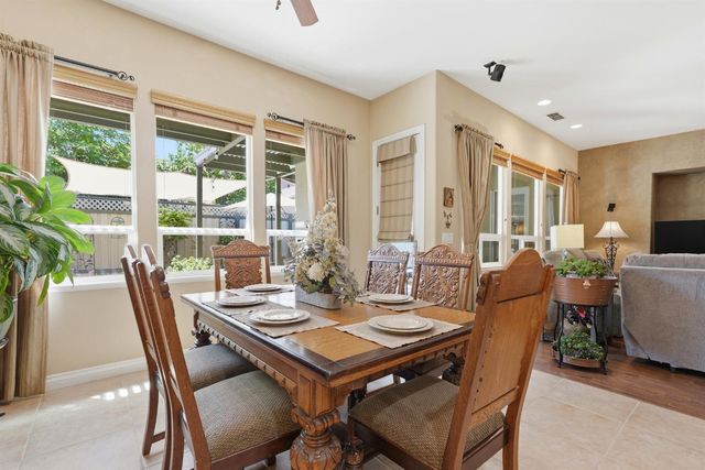 3811 Gibbons Park Way, Carmichael, CA 95608