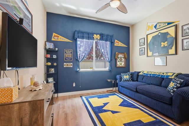 3811 Gibbons Park Way, Carmichael, CA 95608
