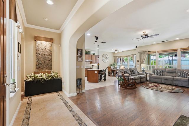 3811 Gibbons Park Way, Carmichael, CA 95608