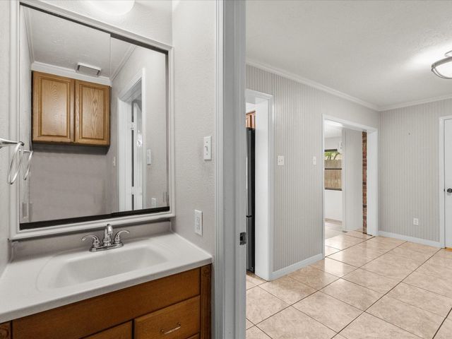 4214 Fernside Drive, Pasadena, TX 77505