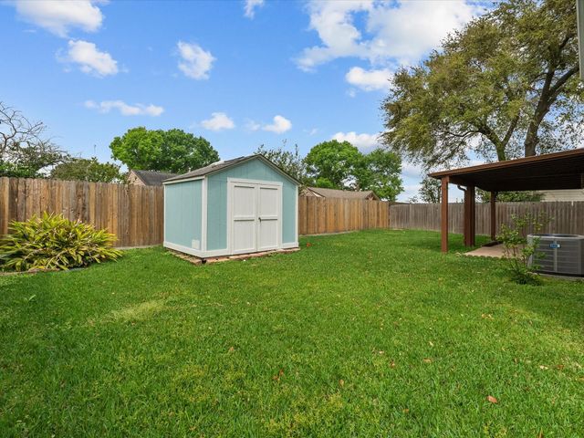 4214 Fernside Drive, Pasadena, TX 77505
