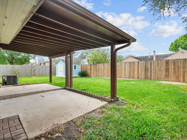 4214 Fernside Drive, Pasadena, TX 77505