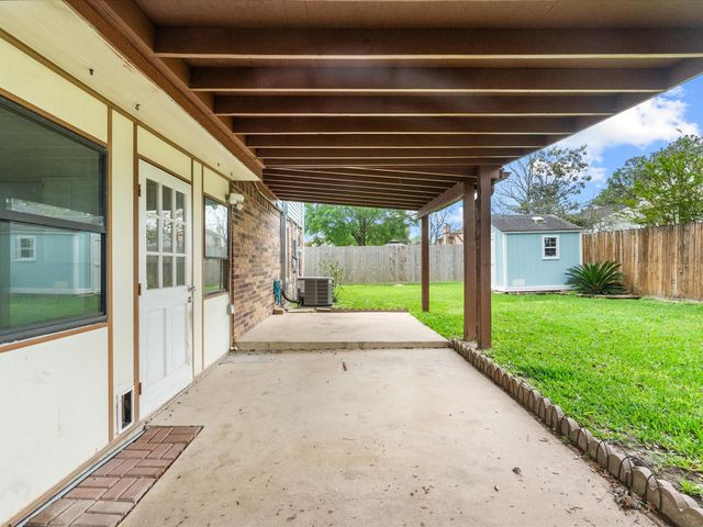 4214 Fernside Drive, Pasadena, TX 77505