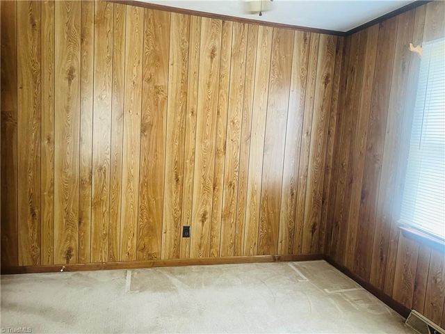 505 Belvue Drive, Mount Airy, NC 27030