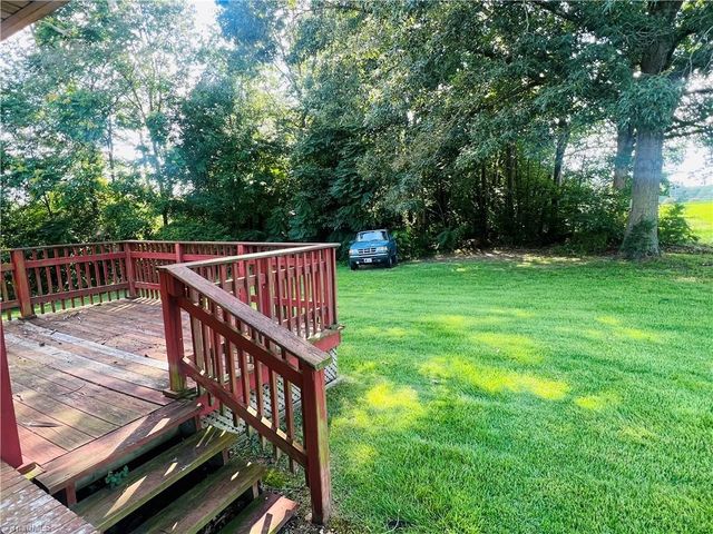 505 Belvue Drive, Mount Airy, NC 27030