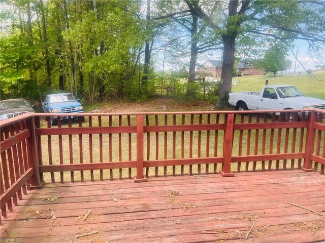 505 Belvue Drive, Mount Airy, NC 27030