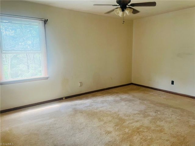505 Belvue Drive, Mount Airy, NC 27030
