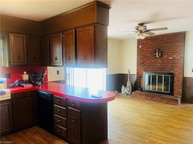 505 Belvue Drive, Mount Airy, NC 27030