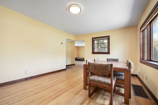 111 Cabin Ln, O'hara, PA 15238