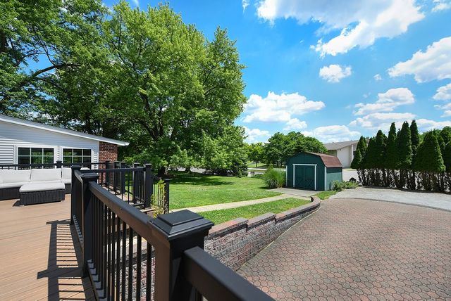 111 Cabin Ln, O'hara, PA 15238