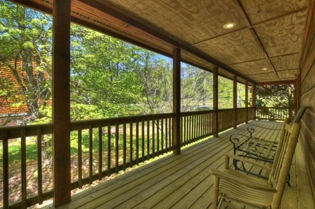 76 E Bevan Lane, Blue Ridge, GA 30513