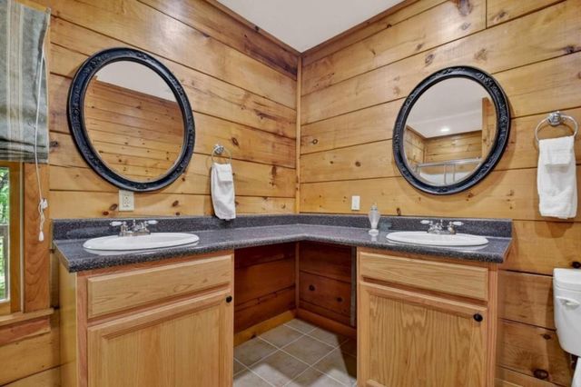 76 E Bevan Lane, Blue Ridge, GA 30513