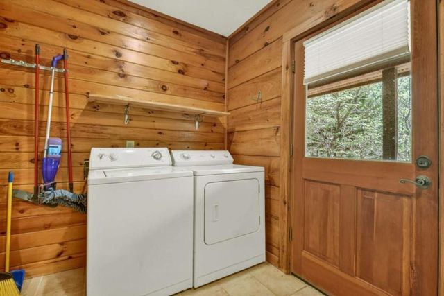 76 E Bevan Lane, Blue Ridge, GA 30513