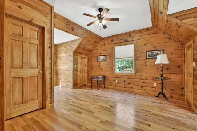 76 E Bevan Lane, Blue Ridge, GA 30513