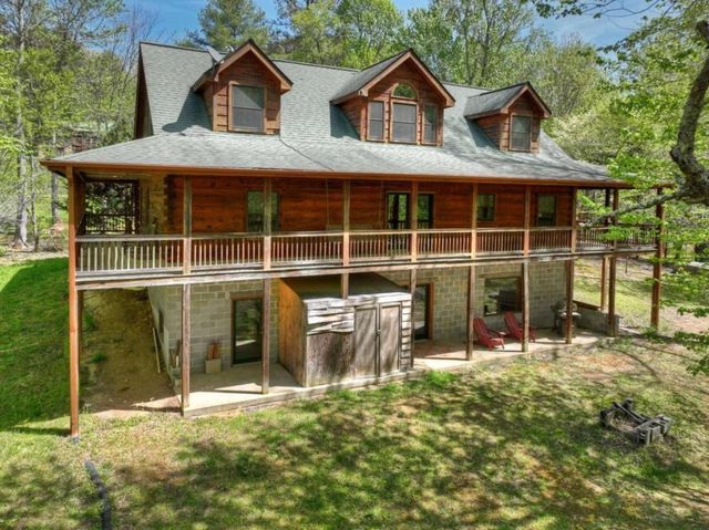 76 E Bevan Lane, Blue Ridge, GA 30513