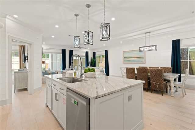 1017 Ocean View Avenue, St. Simons Island, GA 31522