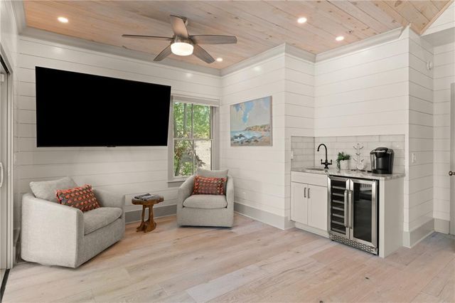 1017 Ocean View Avenue, St. Simons Island, GA 31522