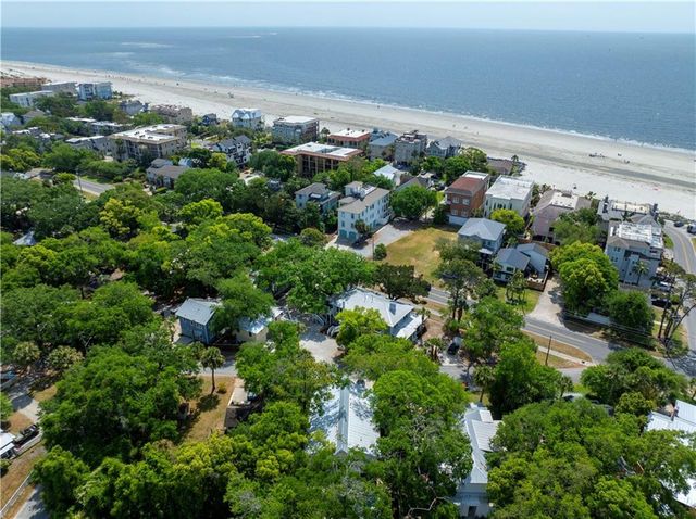 1017 Ocean View Avenue, St. Simons Island, GA 31522