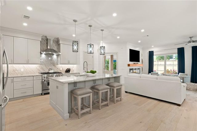 1017 Ocean View Avenue, St. Simons Island, GA 31522